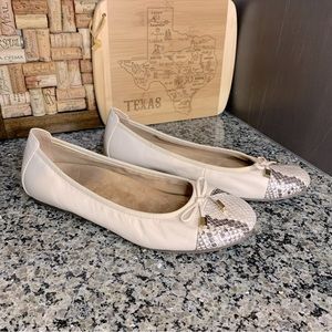 Vionic Minna Beige Snakeskin Leather Ballet Flat Size 11